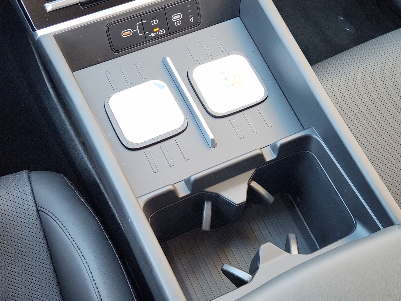 New 2026 W6H White Hyundai SEL FWD image 17