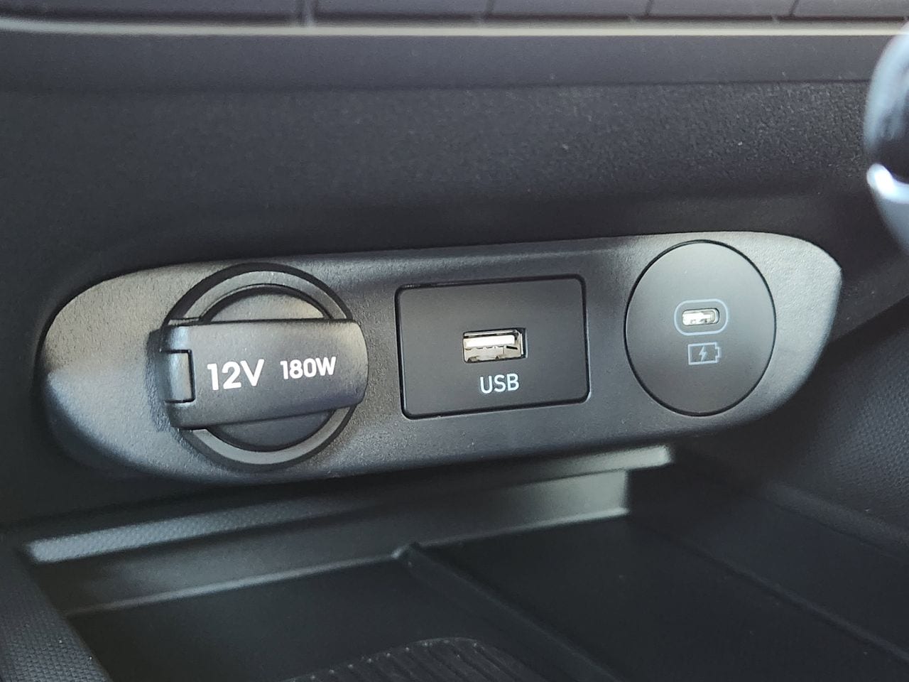 New 2026 W6H White Hyundai SEL Sport image 17