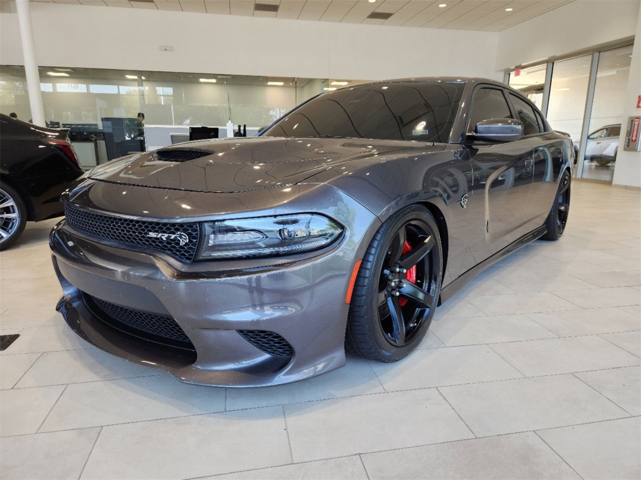 Used 2018 Dodge Charger SRT with VIN 2C3CDXL94JH116906 for sale in Arlington, TX