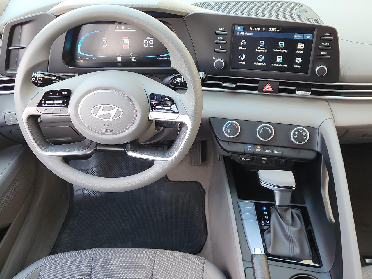 New 2026 Amazon Gray Hyundai SE image 24