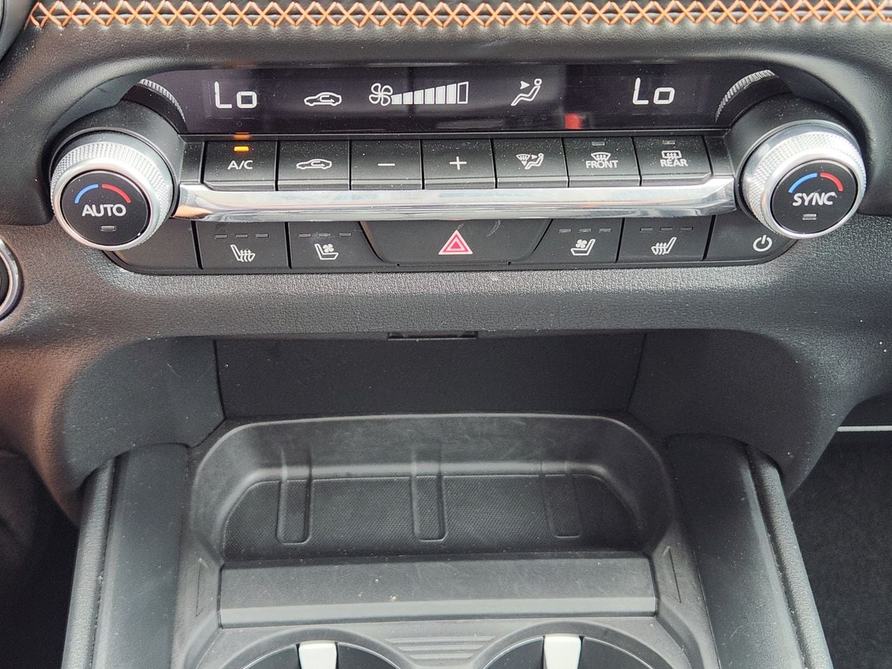 2025 Mazda CX-50 Premium Plus - Photo 16