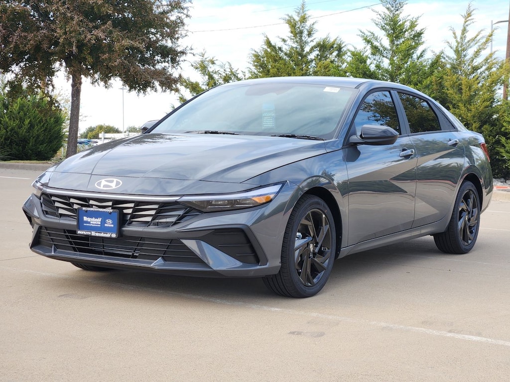 New 2026 Hyundai Elantra SEL Sport Sedan