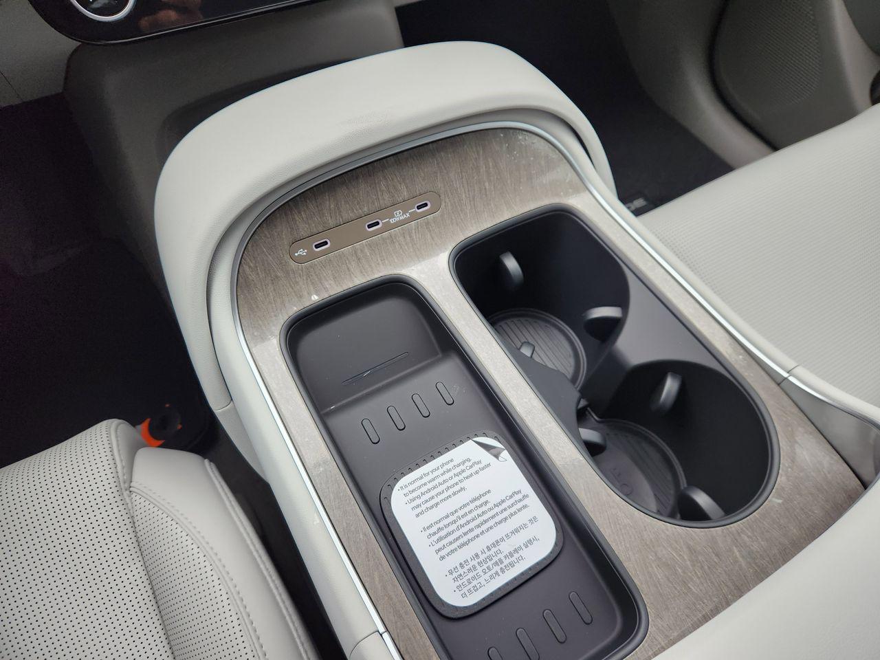 New 2026 Creamy White Pearl Hyundai Blue SEL 7P image 19
