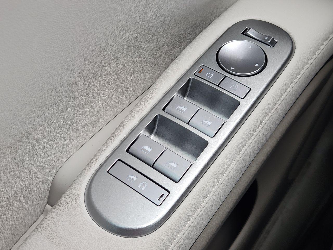 New 2027 Ecotronic Gray Pearl Hyundai SEL FWD image 21