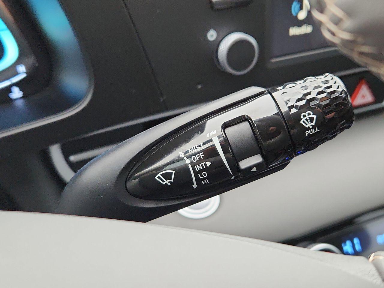 New 2026 W6H White Hyundai SEL Sport image 30