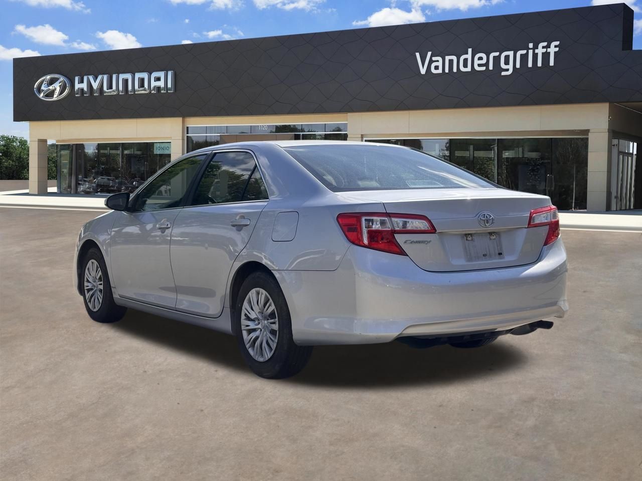 Used 2012 Classic Silver Toyota LE image 10