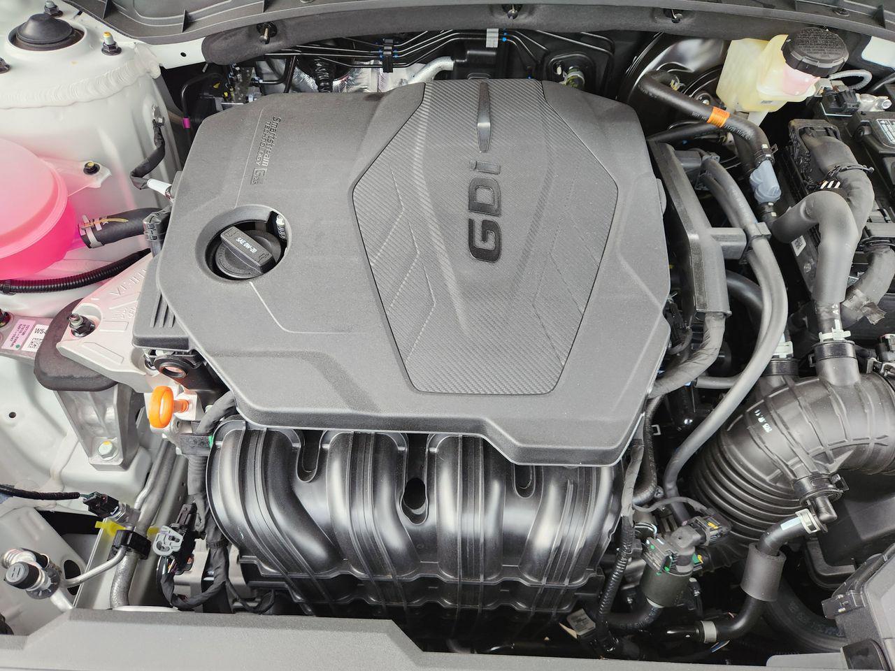 New 2026 W6H White Hyundai SEL FWD image 29