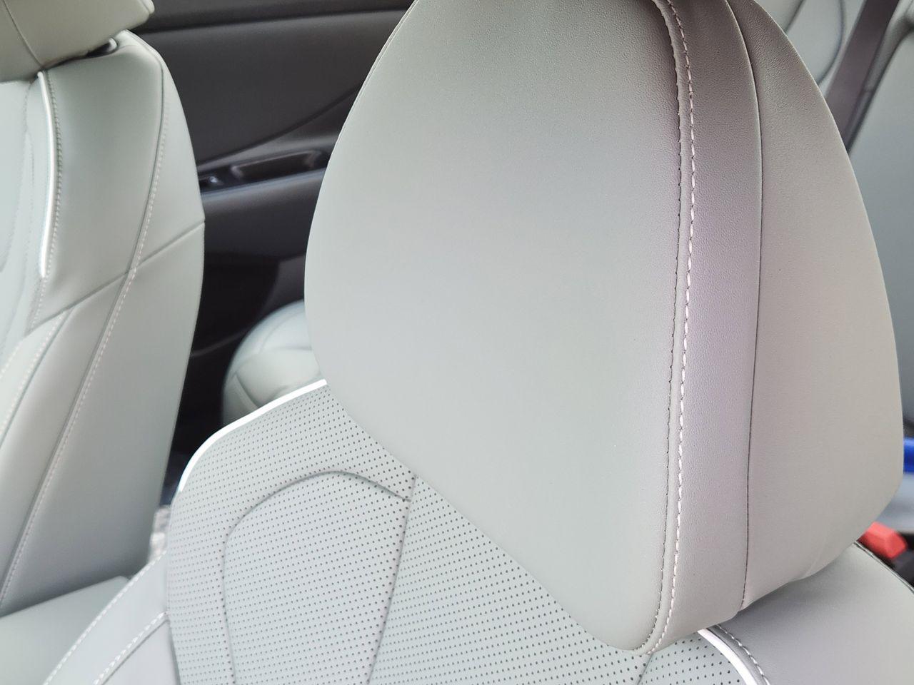 New 2026 Serenity White Hyundai Limited image 12