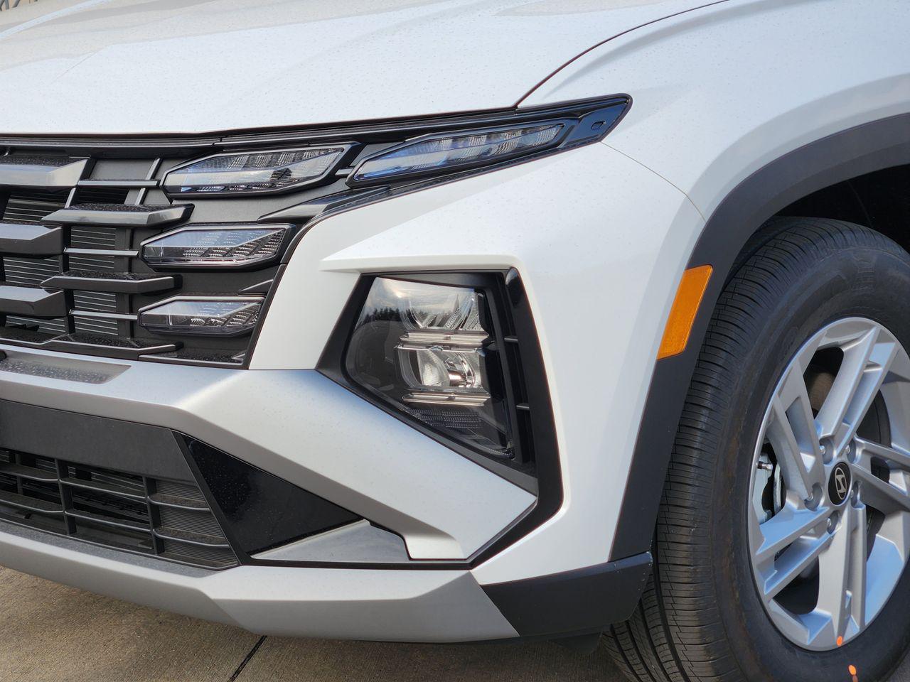 New 2026 Serenity White Pearl Hyundai SE FWD image 7