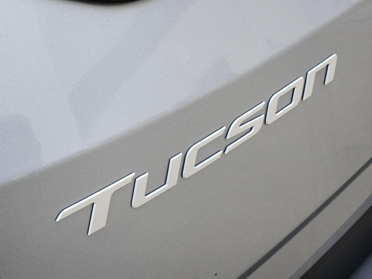 New 2026 R2T Silver Hyundai SEL FWD image 8