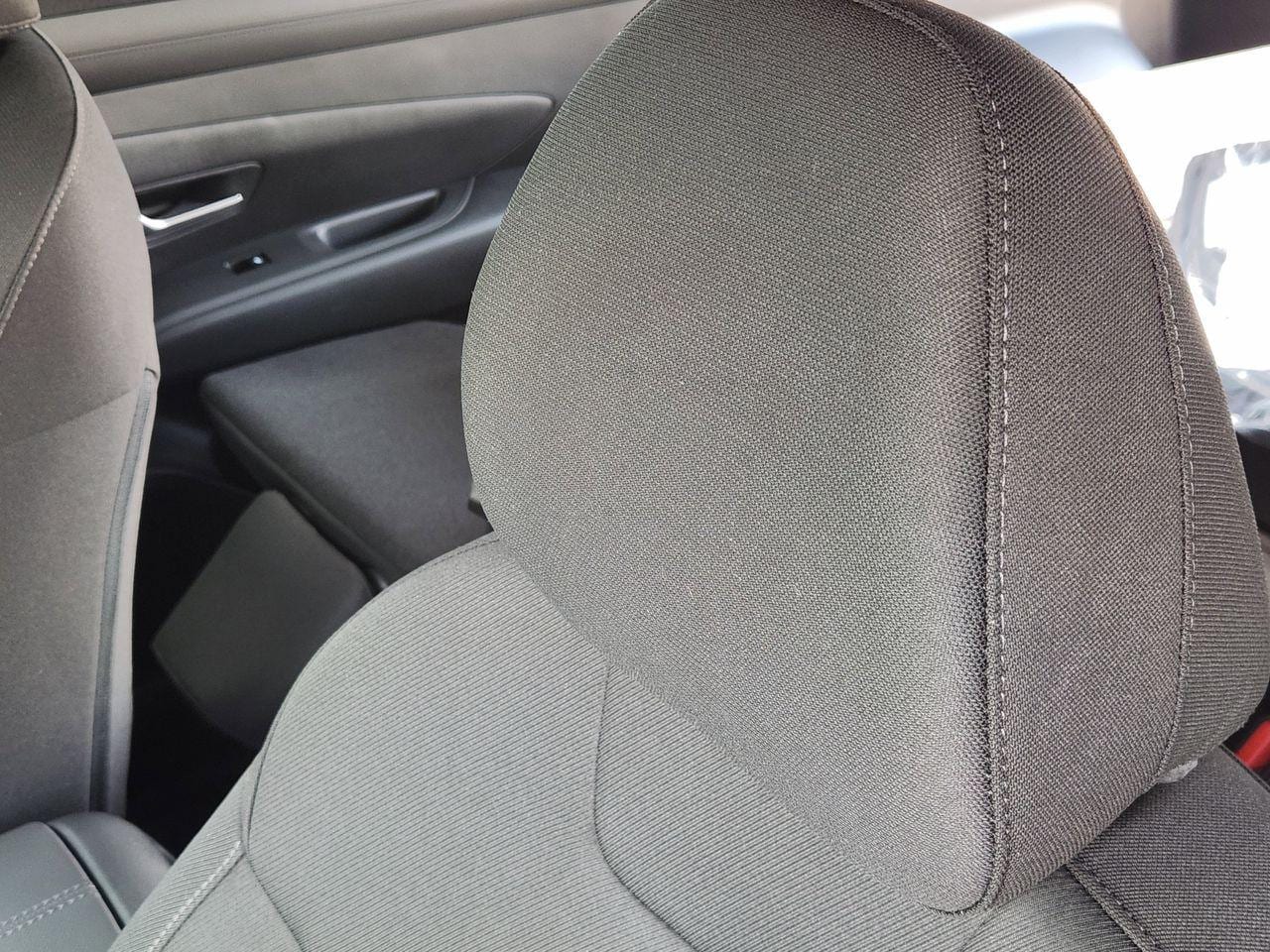 New 2026 Hampton Gray Hyundai SEL FWD image 11