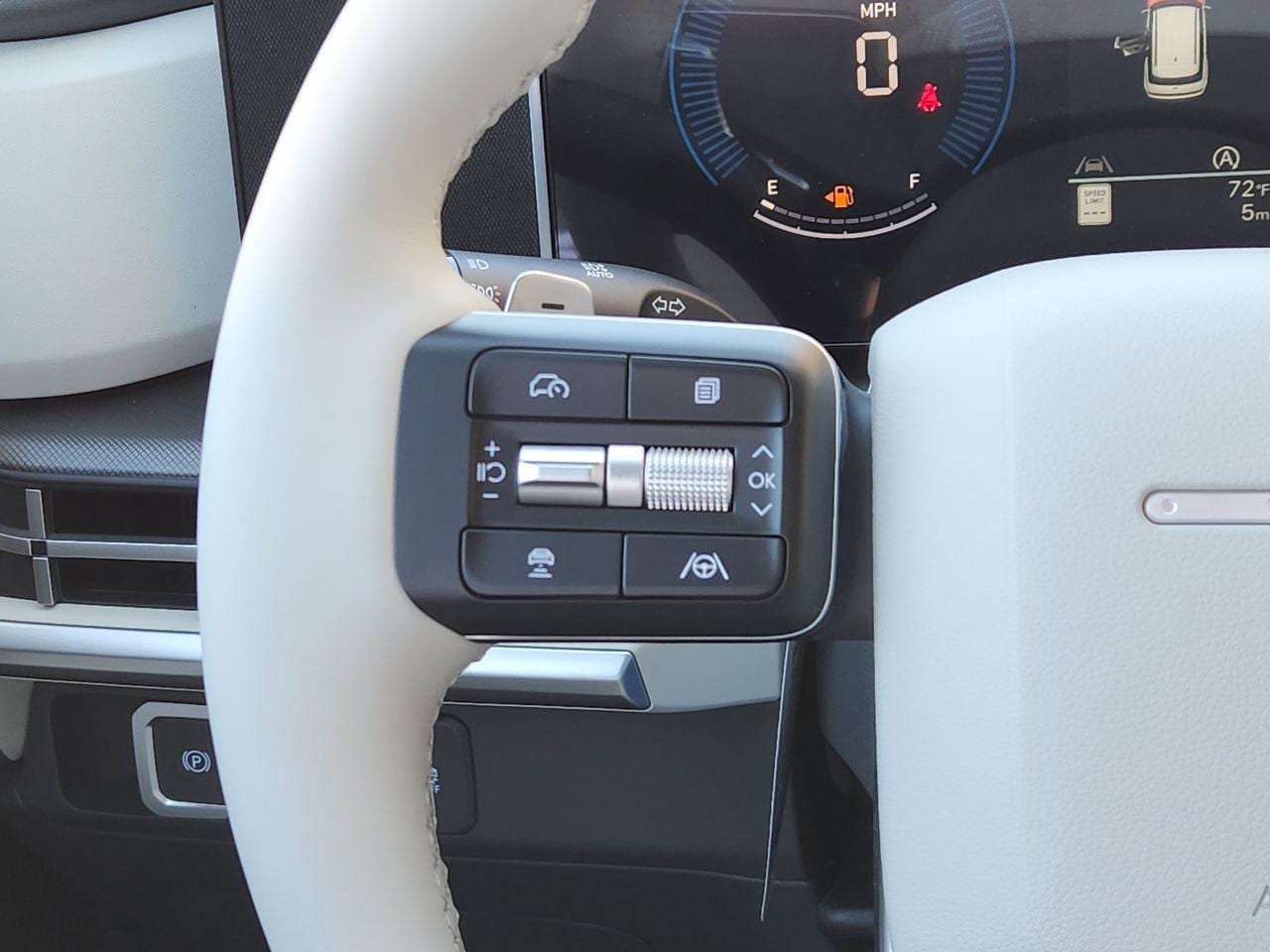 New 2026 NT2 Gray Hyundai SE FWD image 26