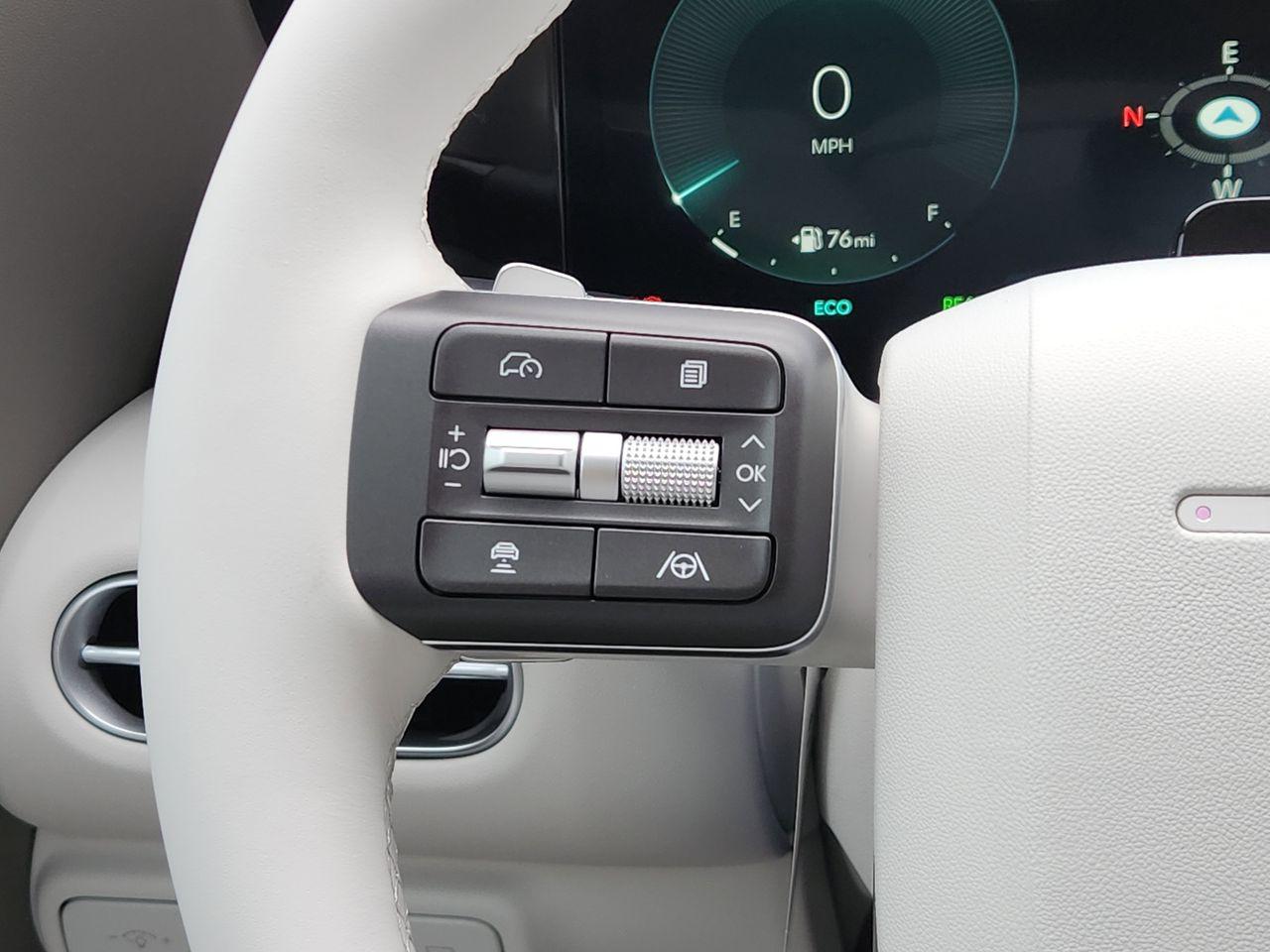 New 2026 Abyss Black Pearl Hyundai SEL Premium 7P image 28
