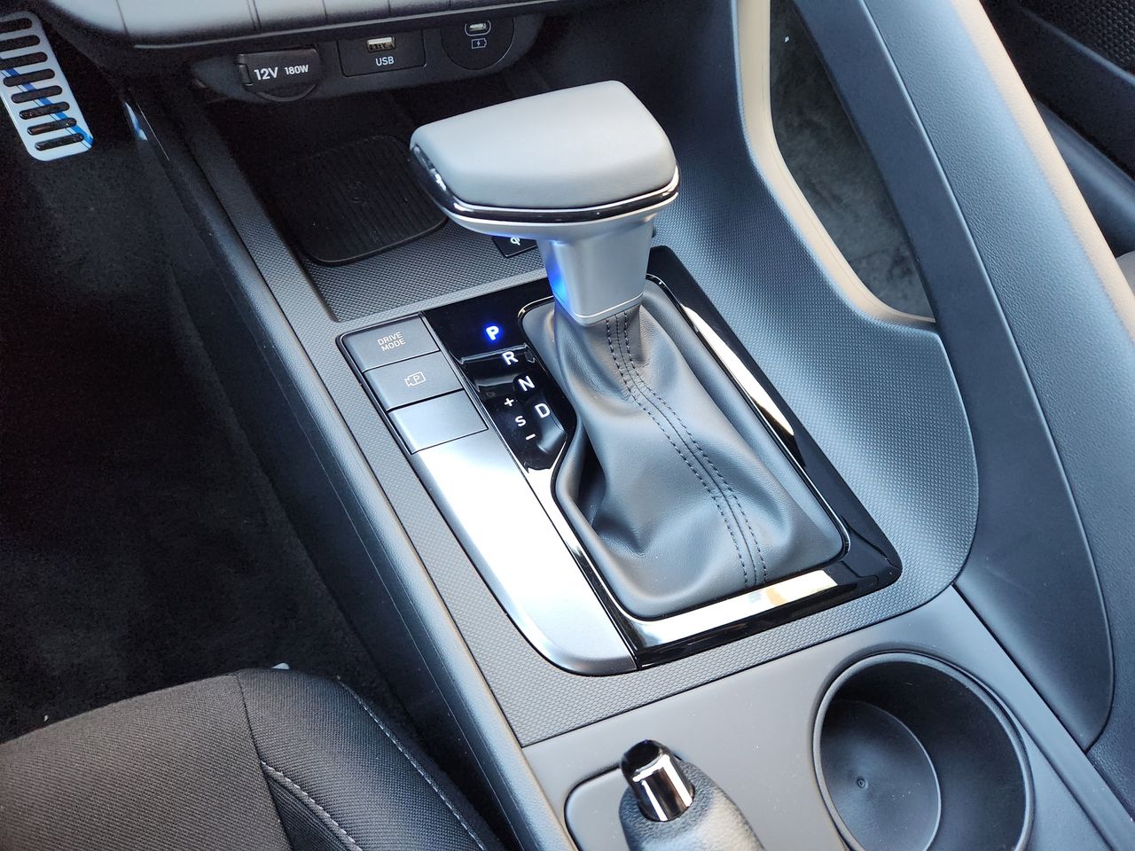 New 2026 W6H White Hyundai SEL Sport image 18