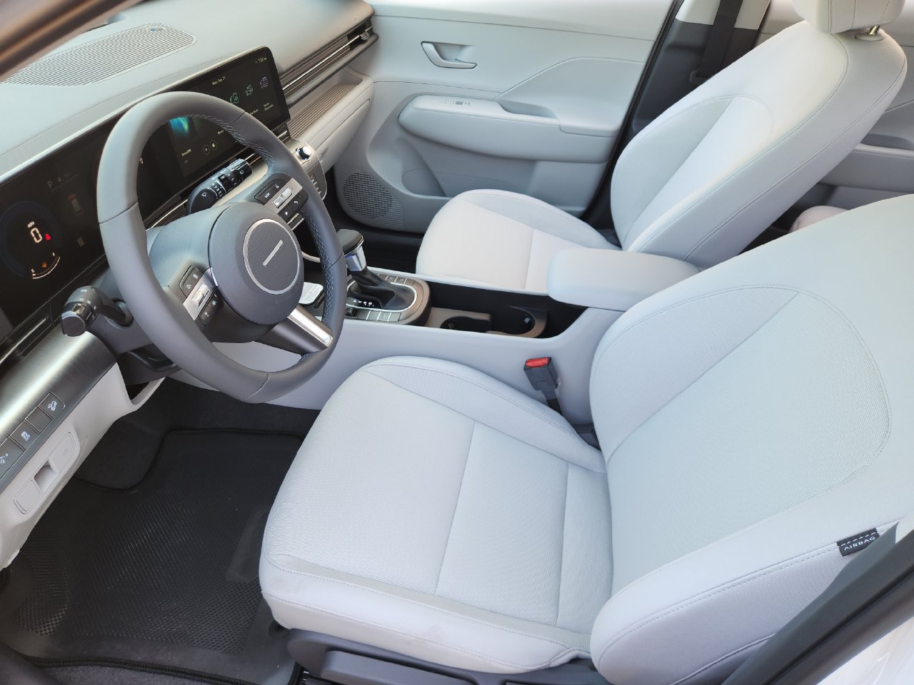 New 2027 Atlas White Hyundai SEL Sport FWD image 10