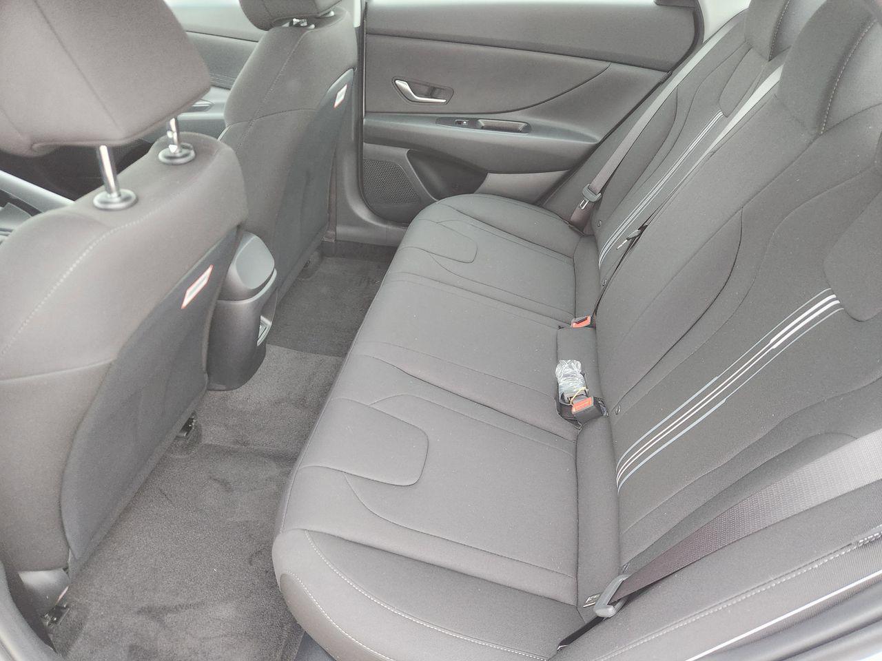 New 2026 W6H White Hyundai Blue image 28