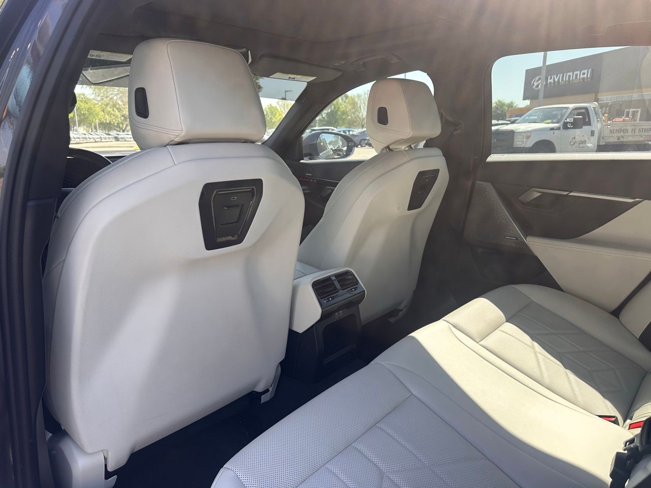 Used 2024 Dark Graphite BMW 530i image 17