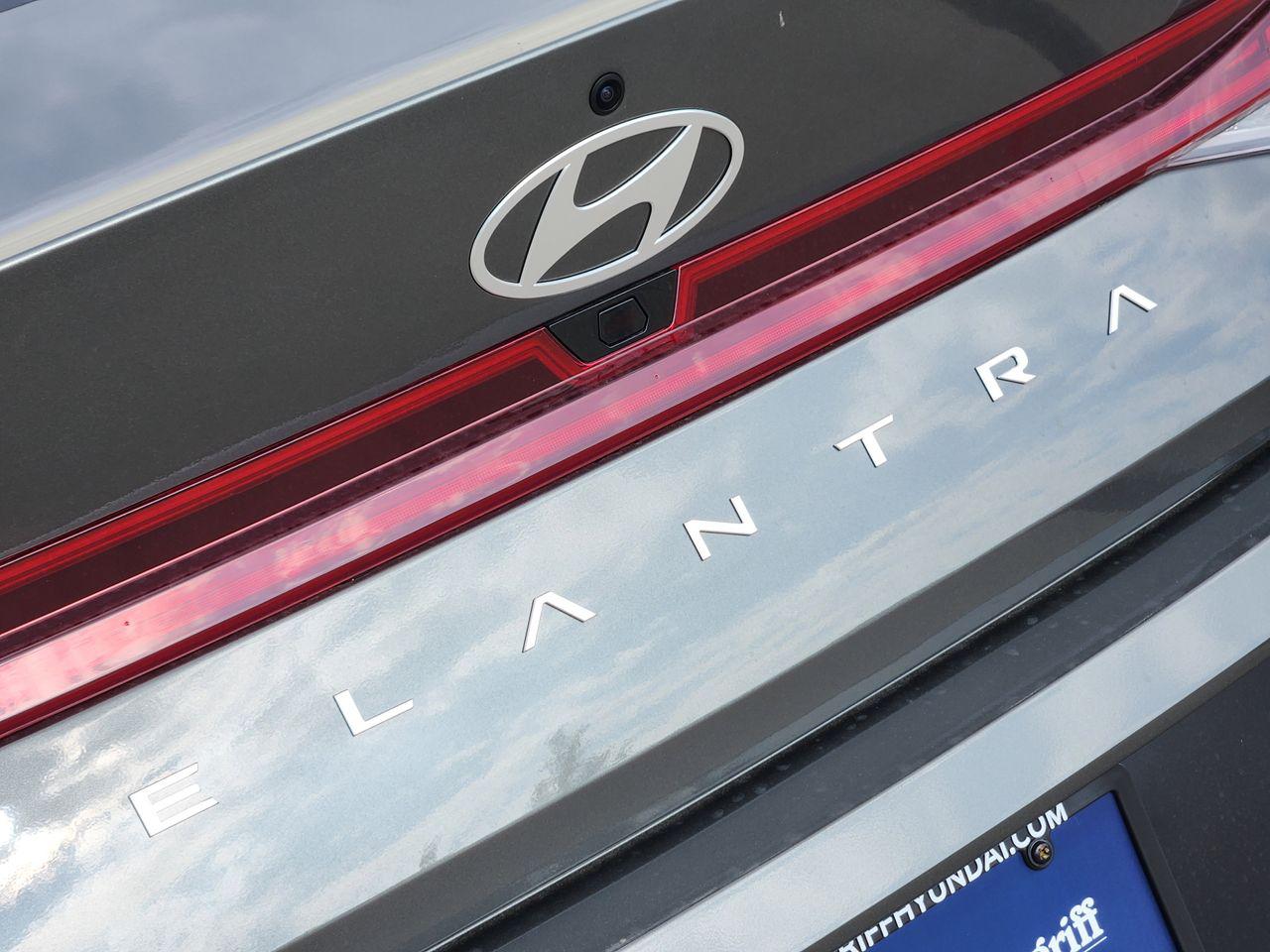 New 2026 Amazon Gray Hyundai Limited image 9