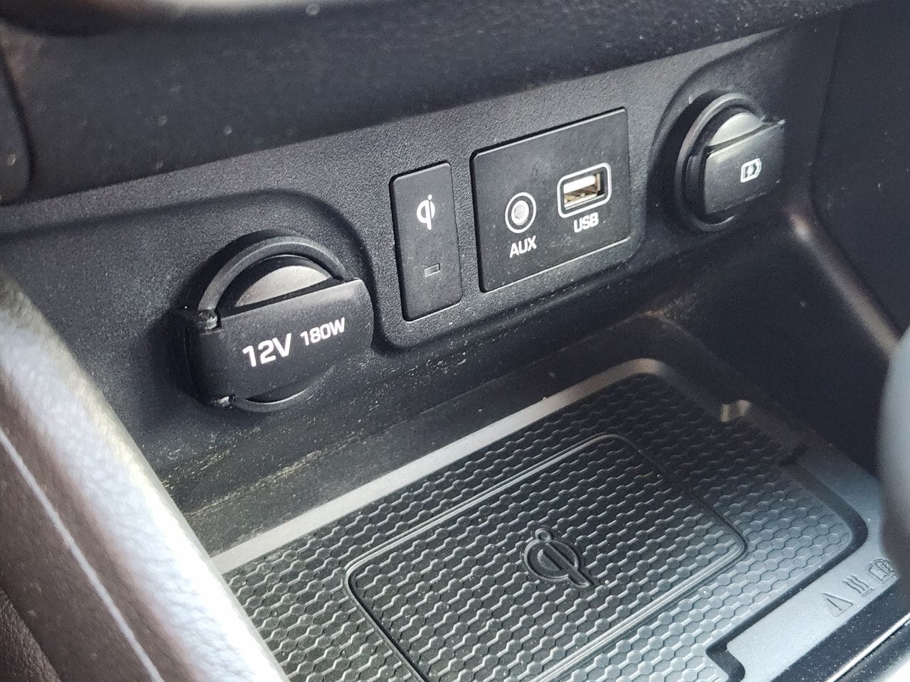 Used 2021 Dusk Blue Hyundai Sport image 17