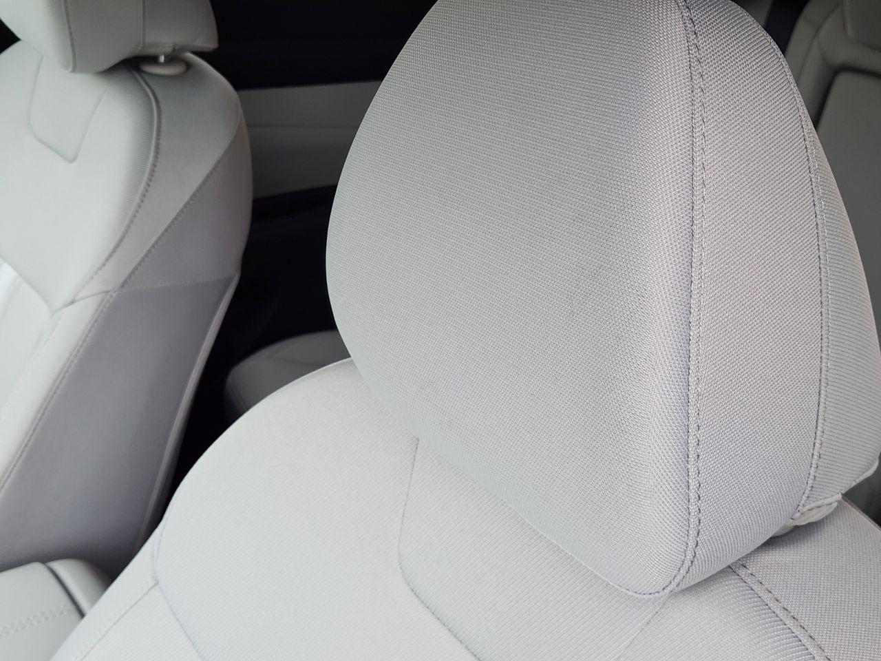 New 2026 WG2 Green Hyundai SEL FWD image 10