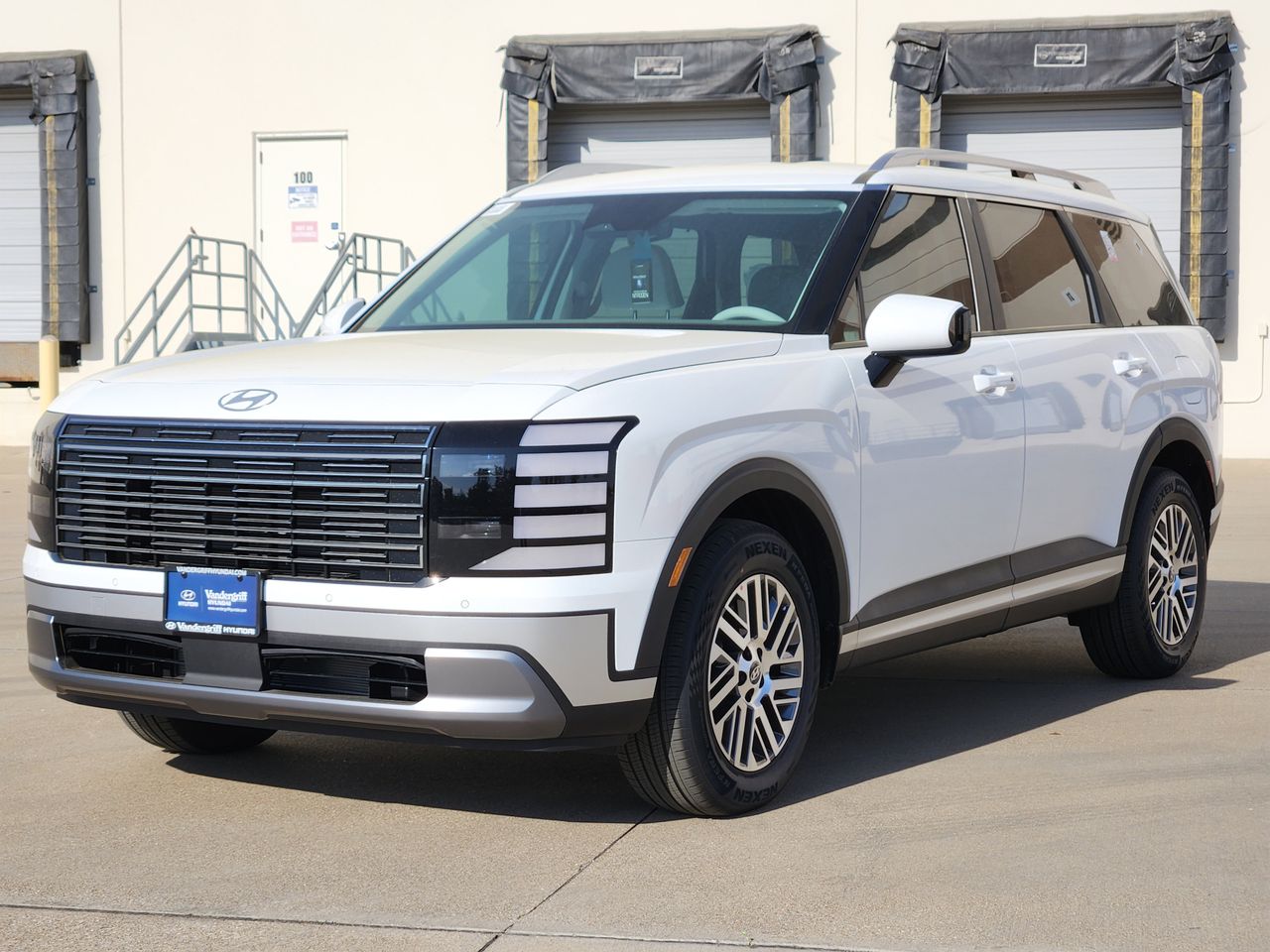 New 2026 WC9 White Hyundai SEL FWD image 2