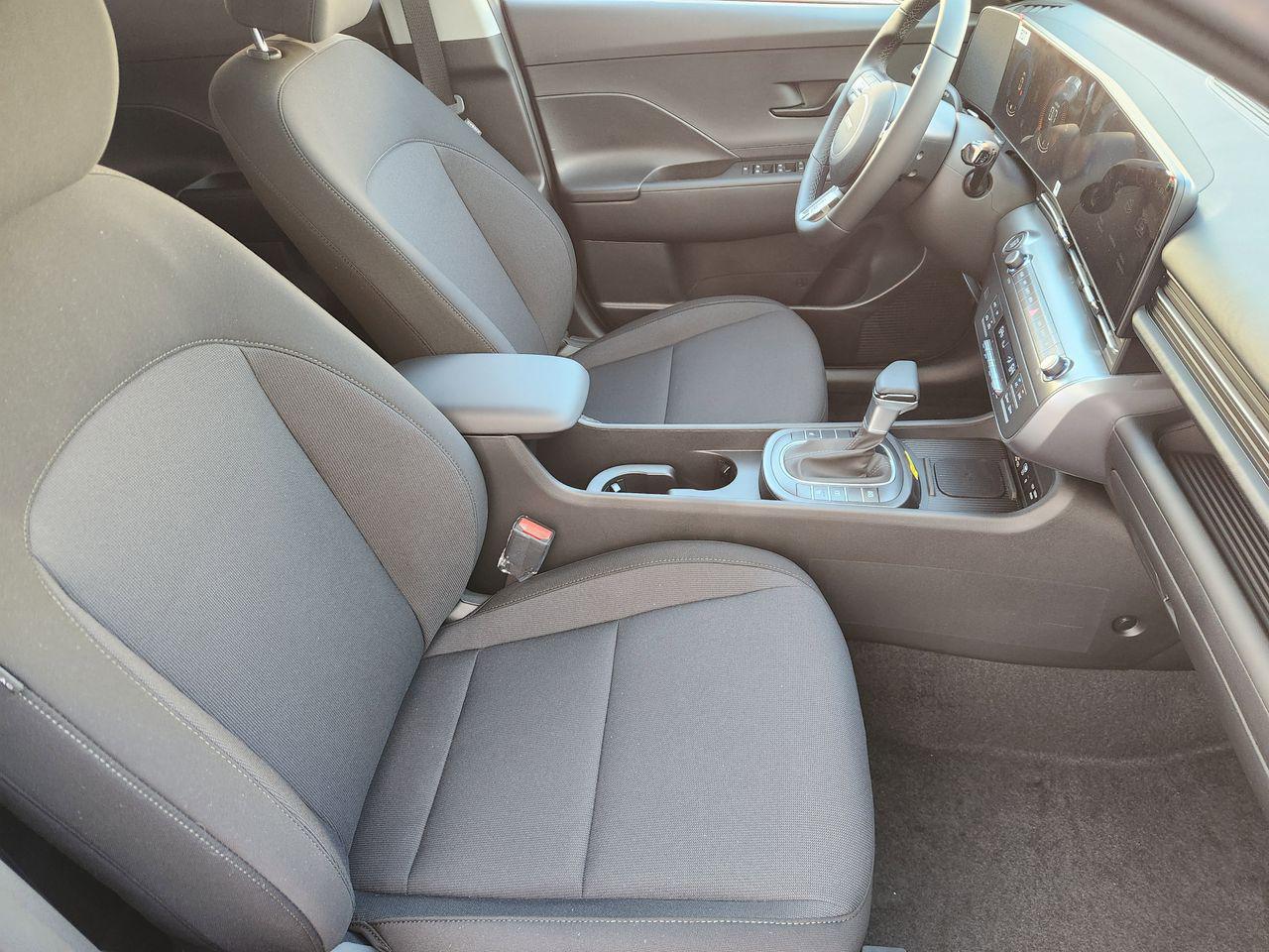 New 2026 C5G Gray Hyundai SEL Sport FWD image 10