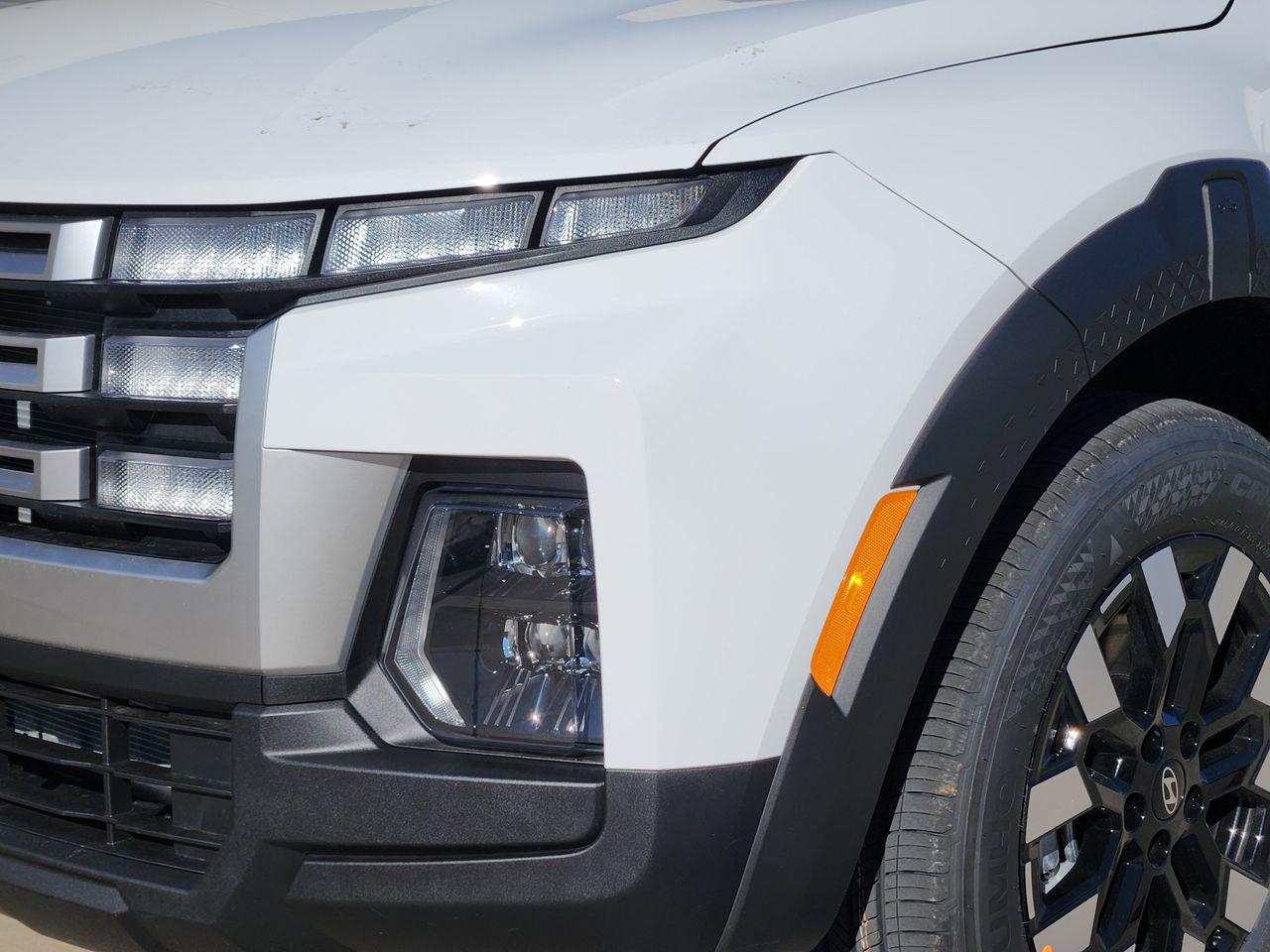 New 2026 SAW White Hyundai SEL FWD image 7