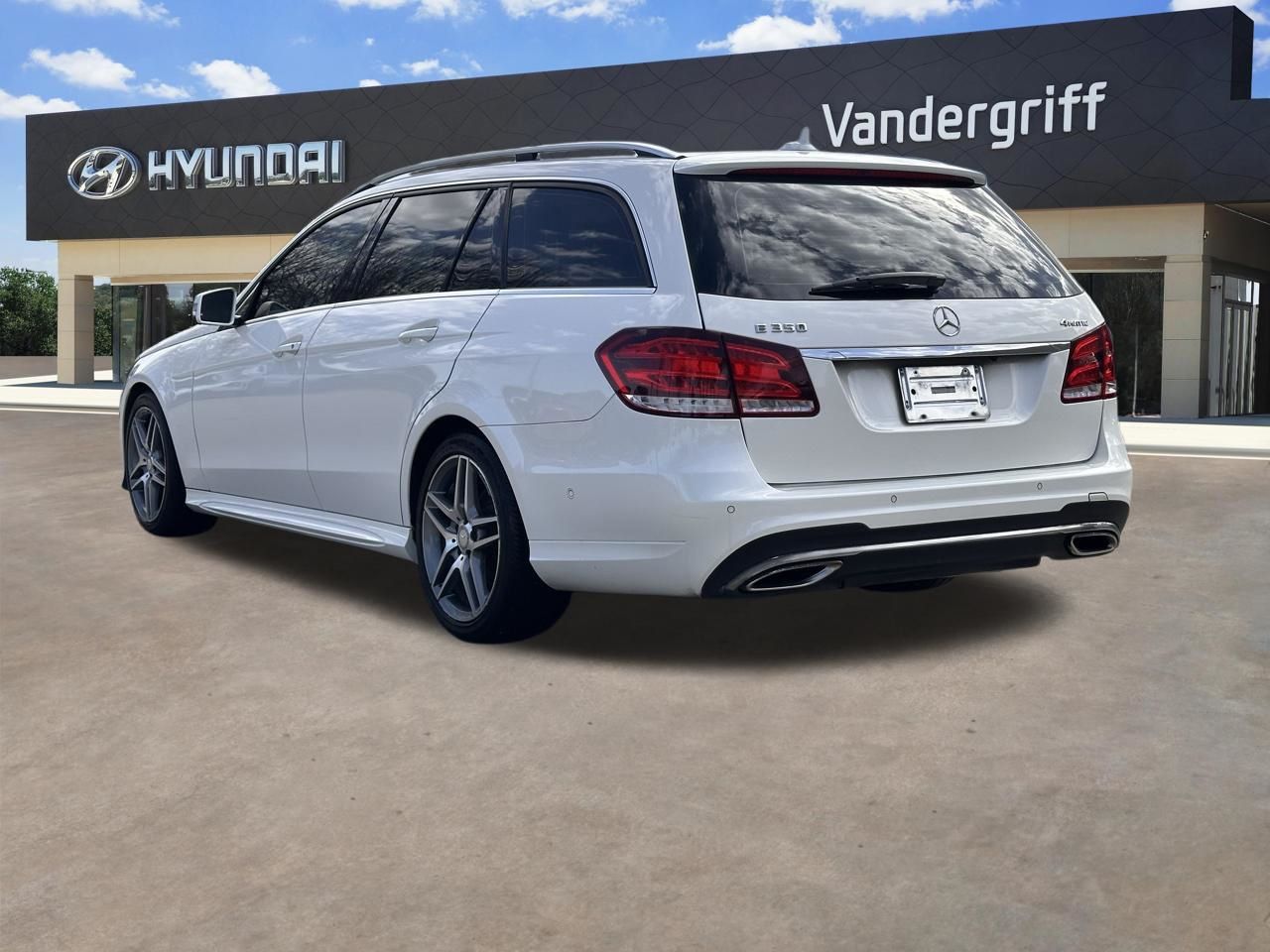 Used 2014 Polar White Mercedes-Benz E 350 4matic® image 8