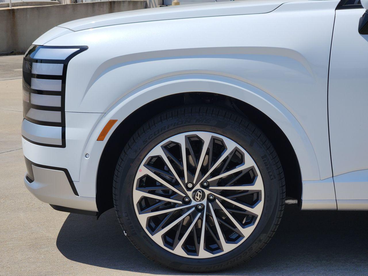 New 2027 Creamy White Pearl Hyundai Calligraphy image 5