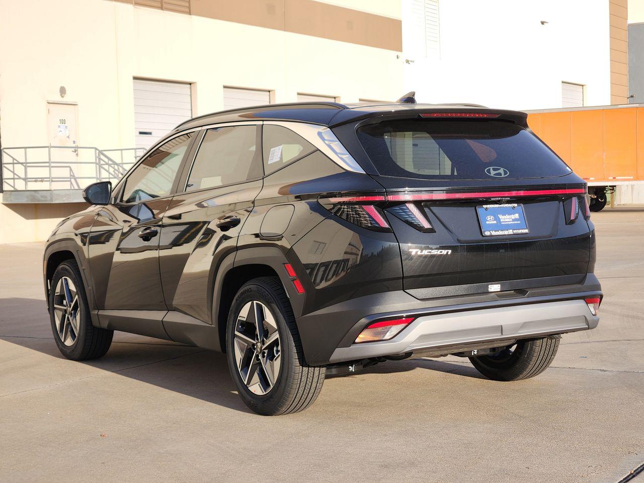 New 2026 S3B Black Hyundai SEL Premium FWD image 3