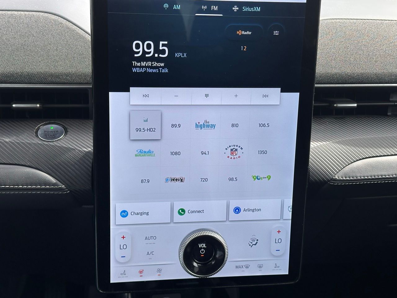 Used 2023 Rapid Red Tinted Ford Premium image 32