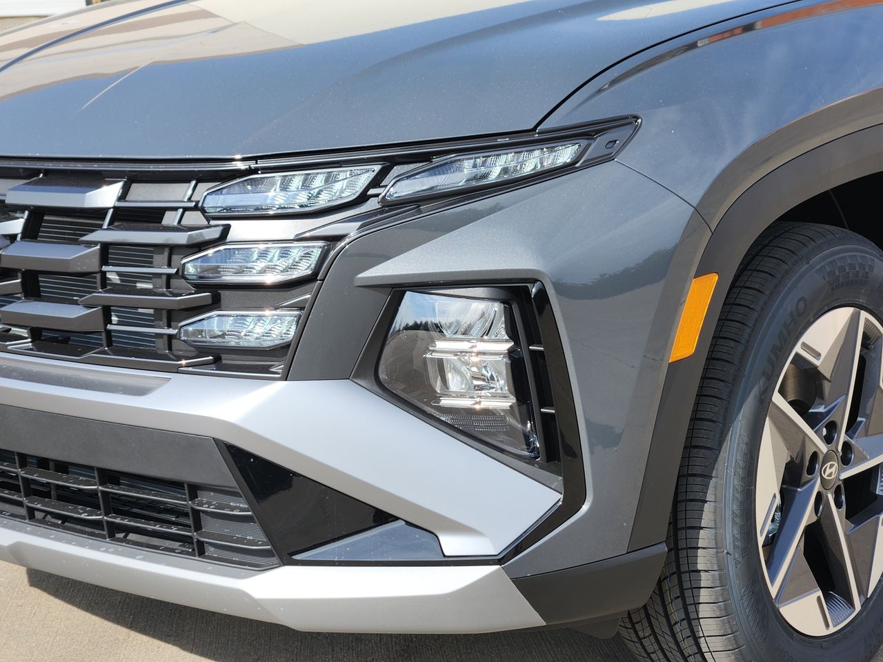 New 2026 PE2 Gray Hyundai SEL FWD image 6