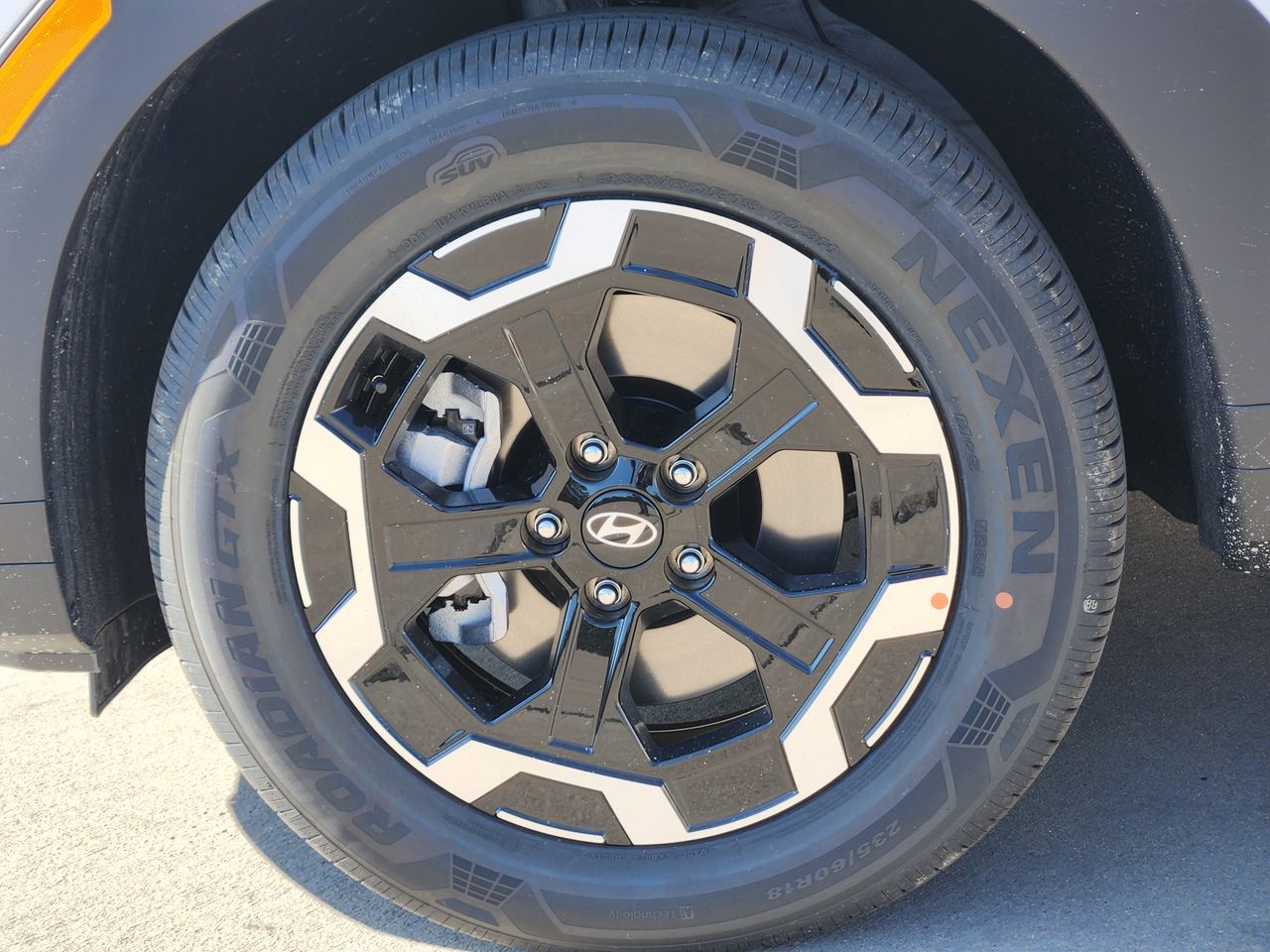 New 2026 W6H White Hyundai SEL FWD image 7