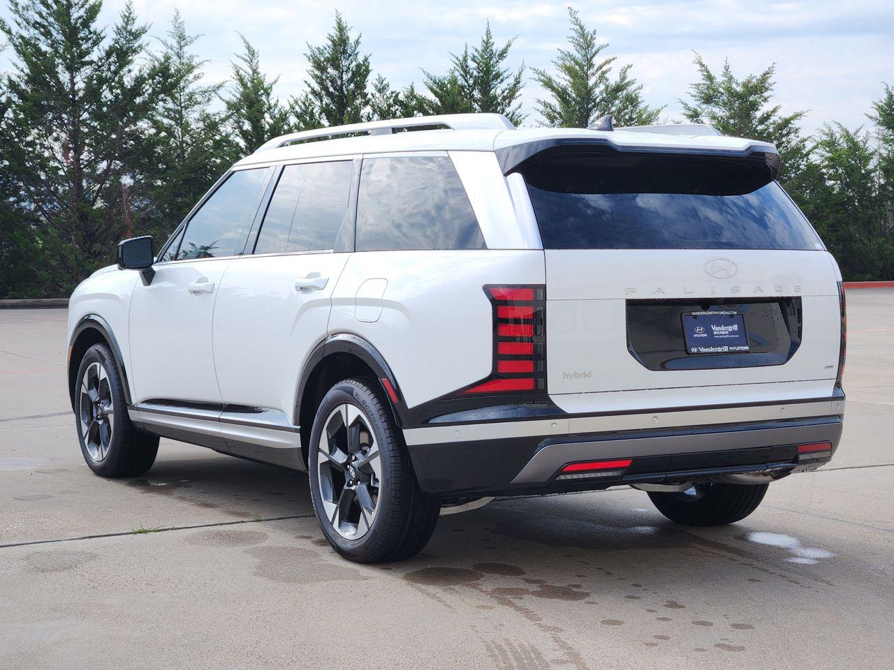 New 2026 Creamy White Pearl Hyundai Limited image 3