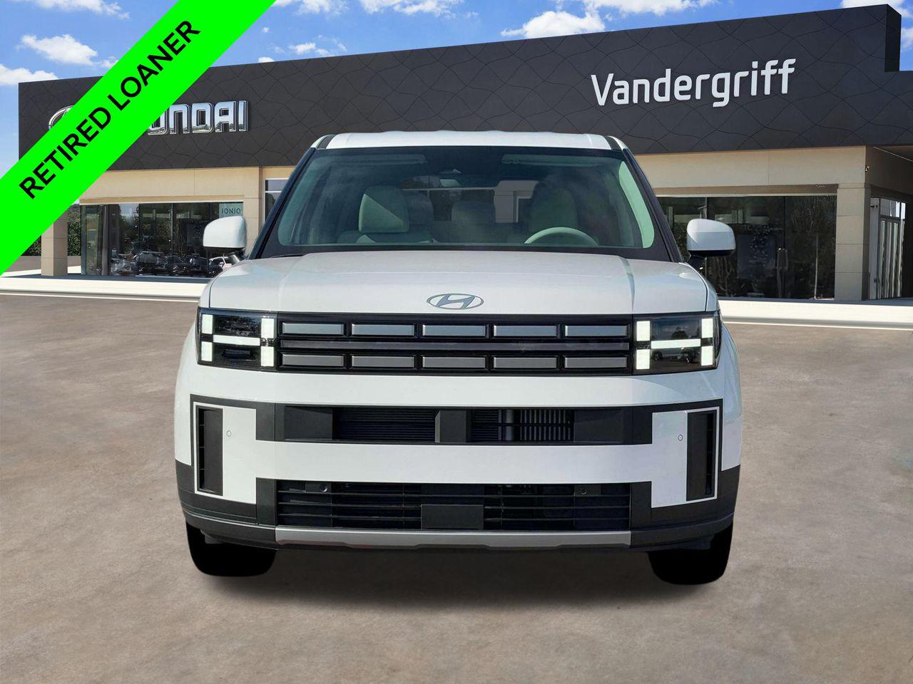 New 2026 W6H White Hyundai SE image 13