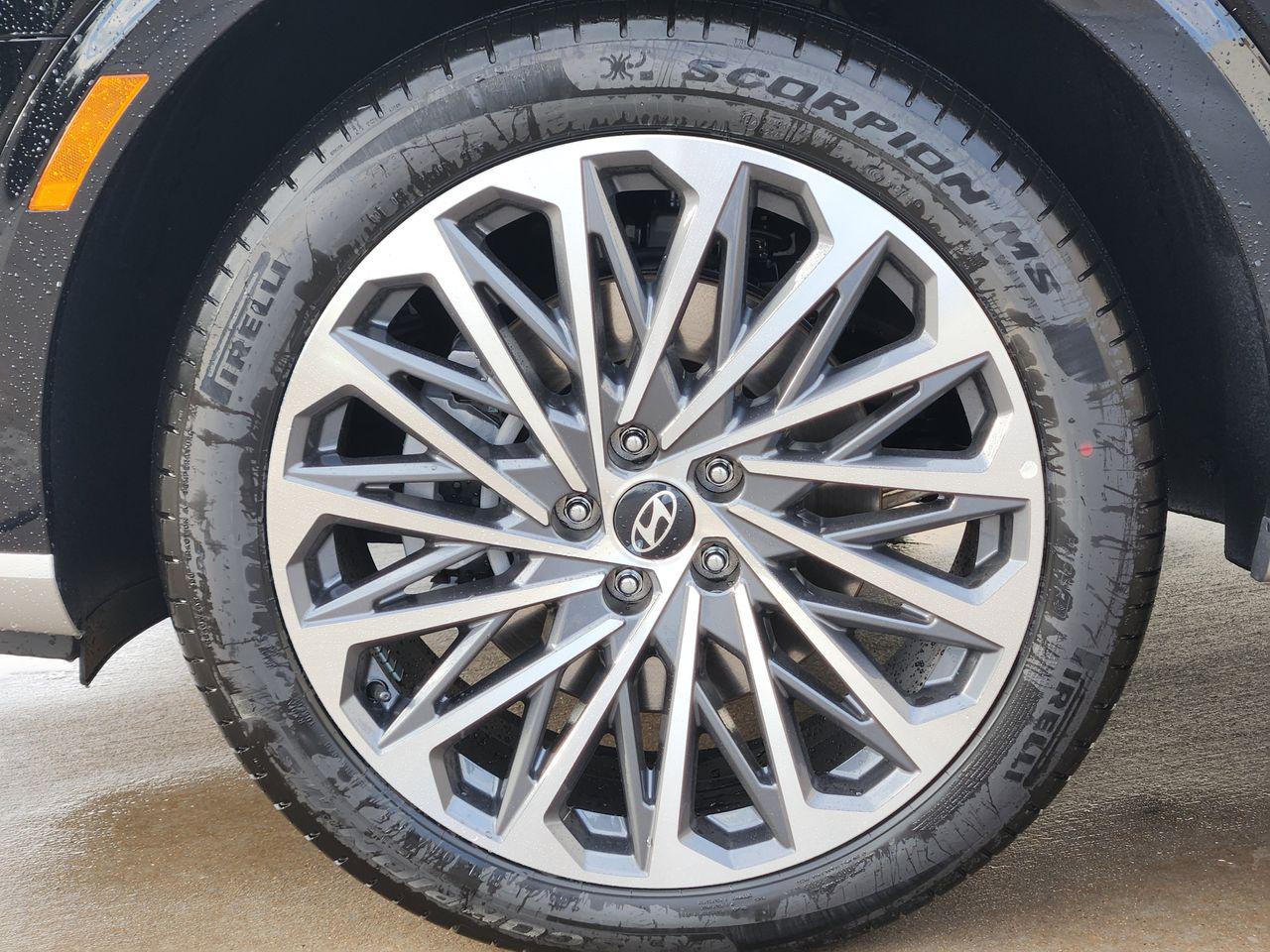 New 2026 A2B Black Hyundai Calligraphy FWD image 7