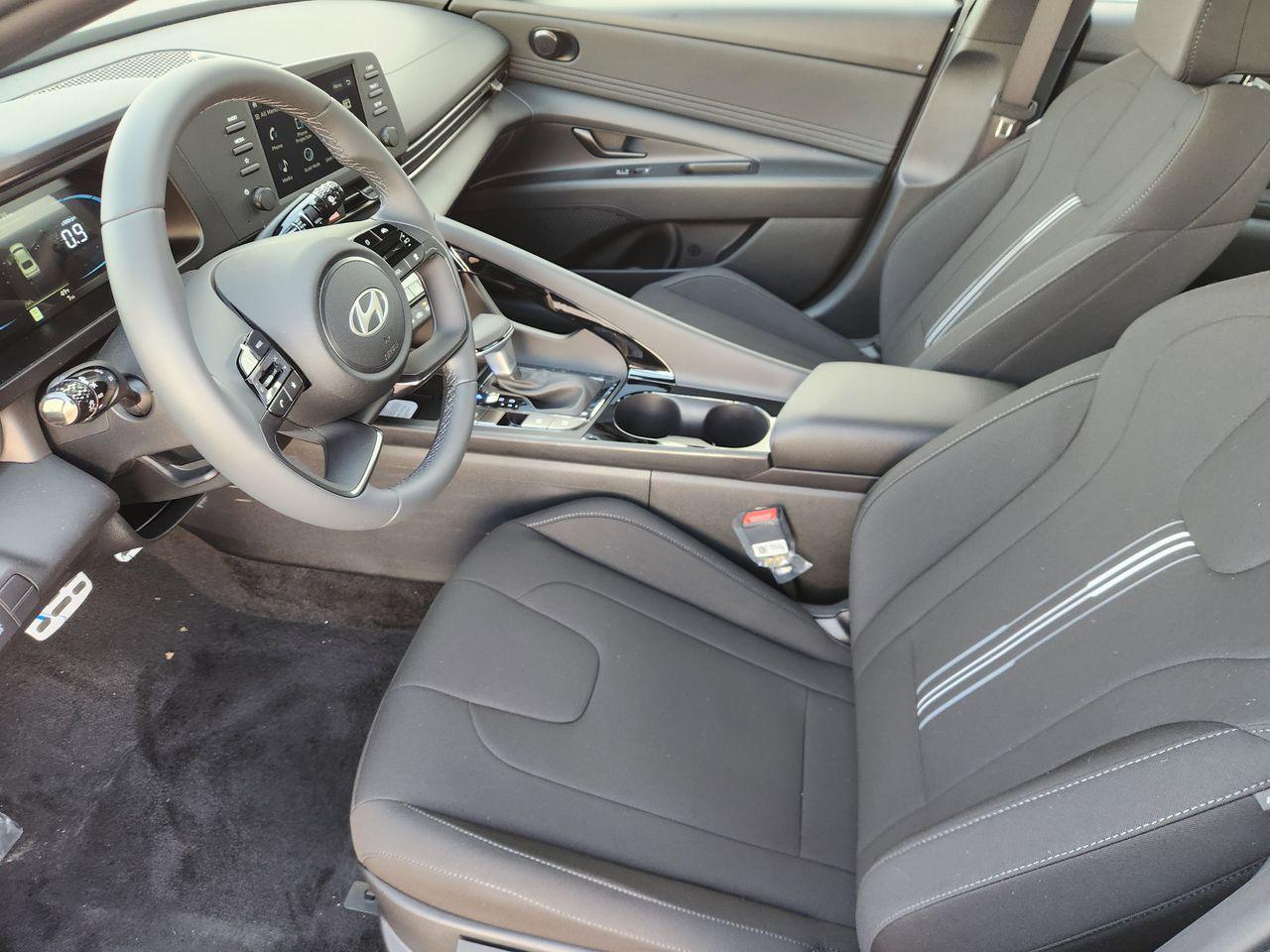 New 2026 PE2 Gray Hyundai SEL Sport Premium image 9