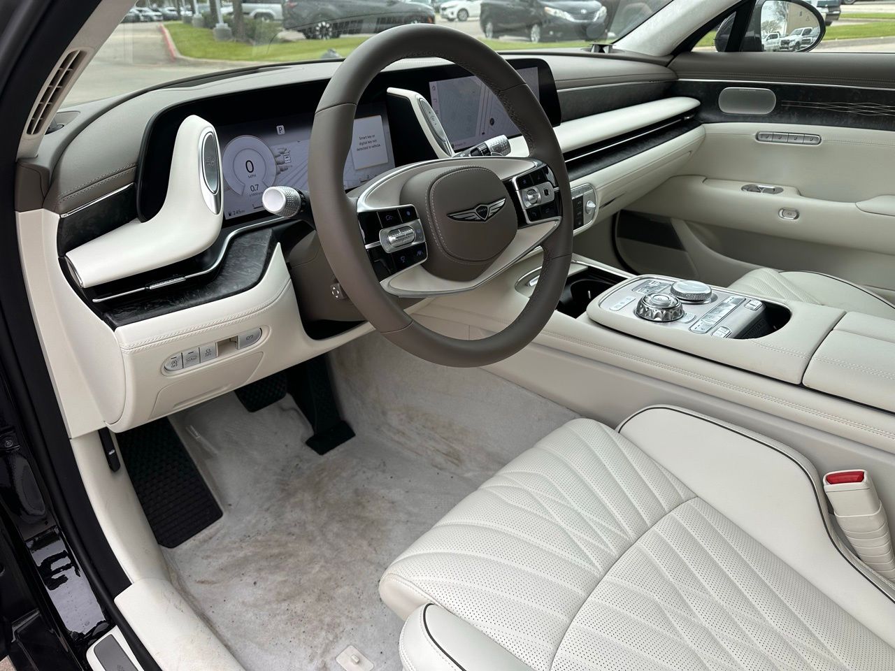 Used 2025 Vik Black Genesis 3.5T e-SC image 23