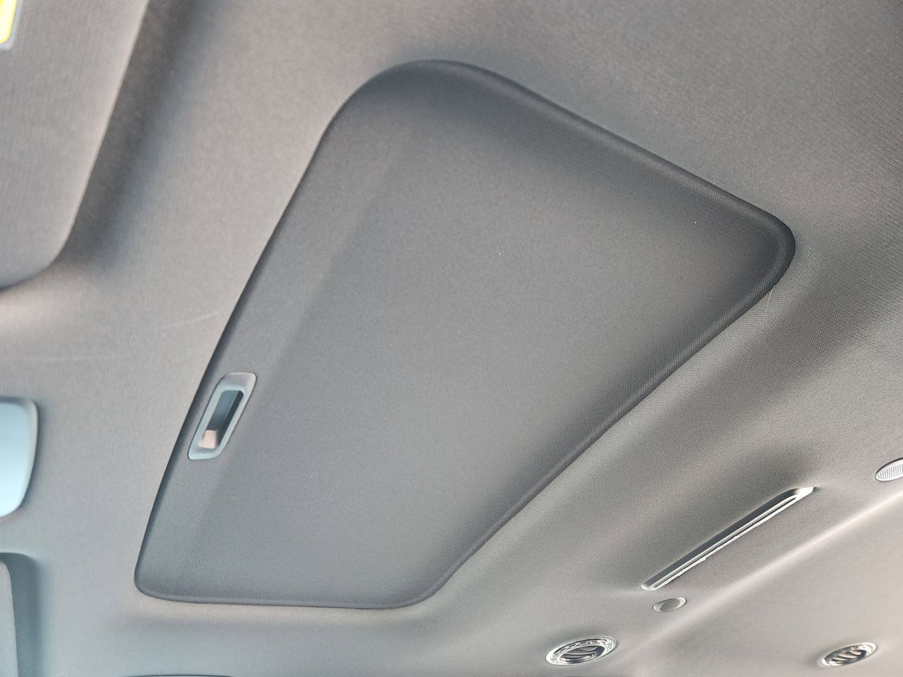 New 2026 PE2 Gray Hyundai XRT Pro image 24