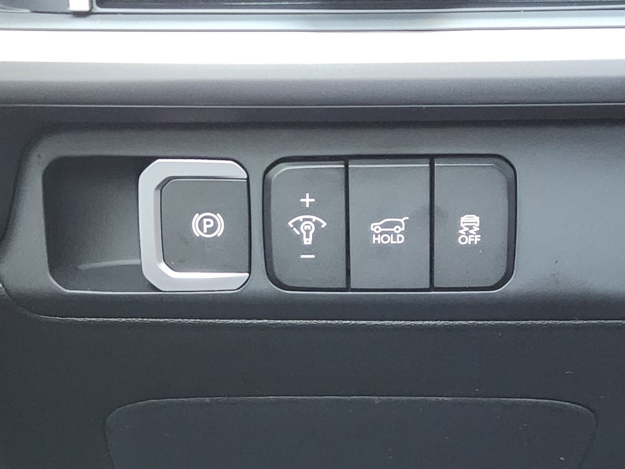 New 2026 W6H White Hyundai SEL FWD image 20