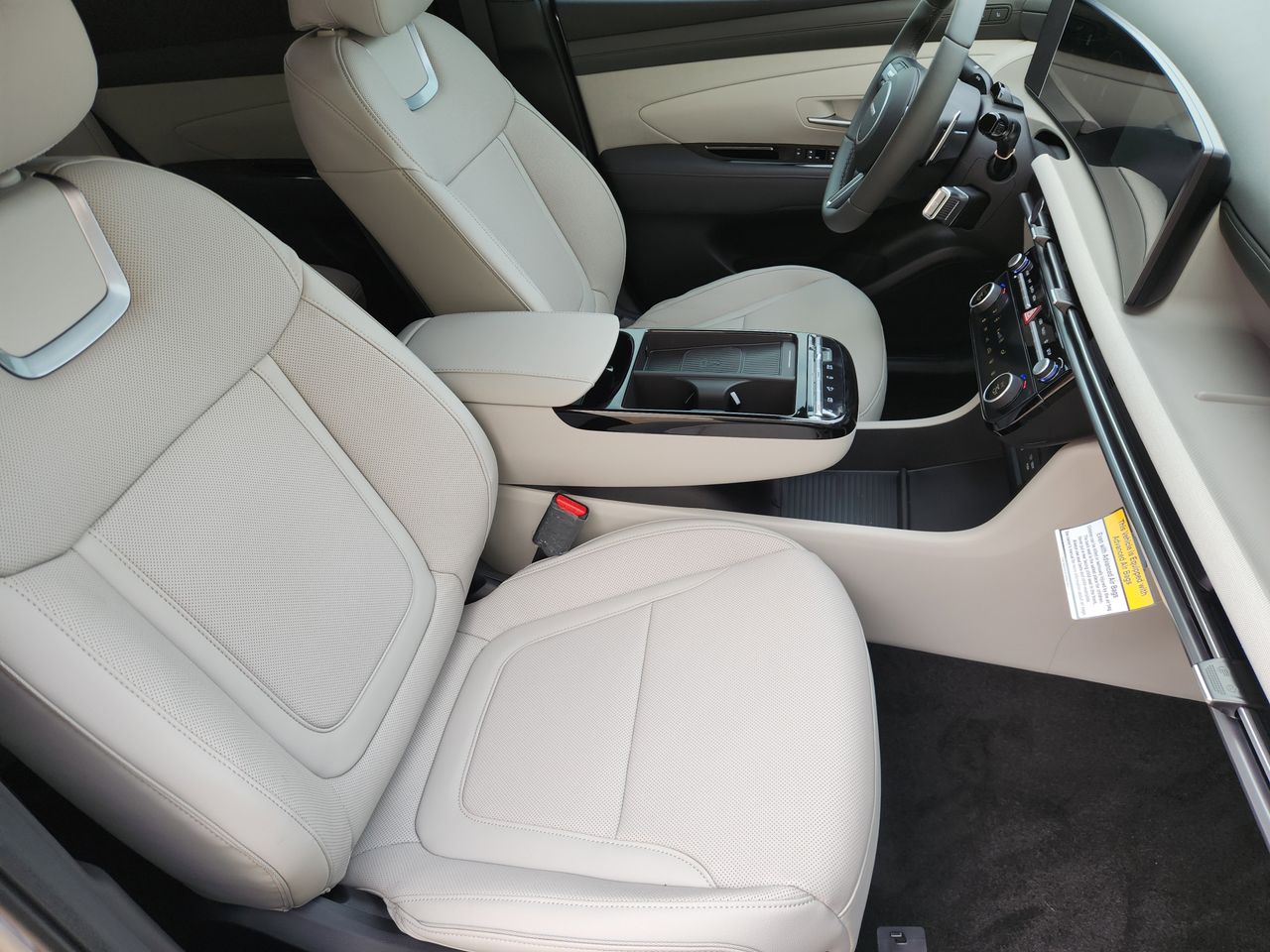 New 2026 R2T Silver Hyundai Limited FWD image 10