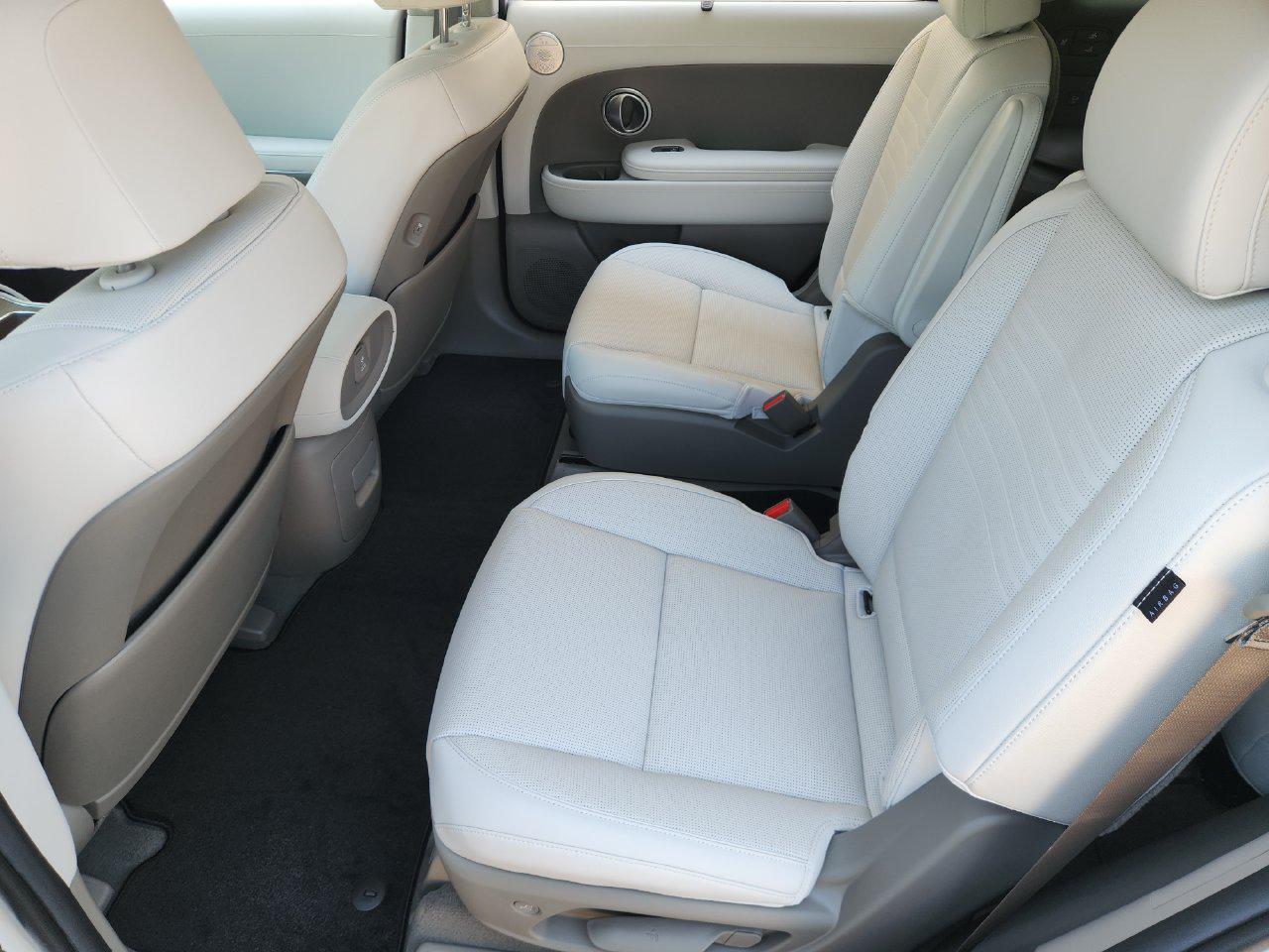 New 2027 Creamy White Pearl Hyundai Limited image 29