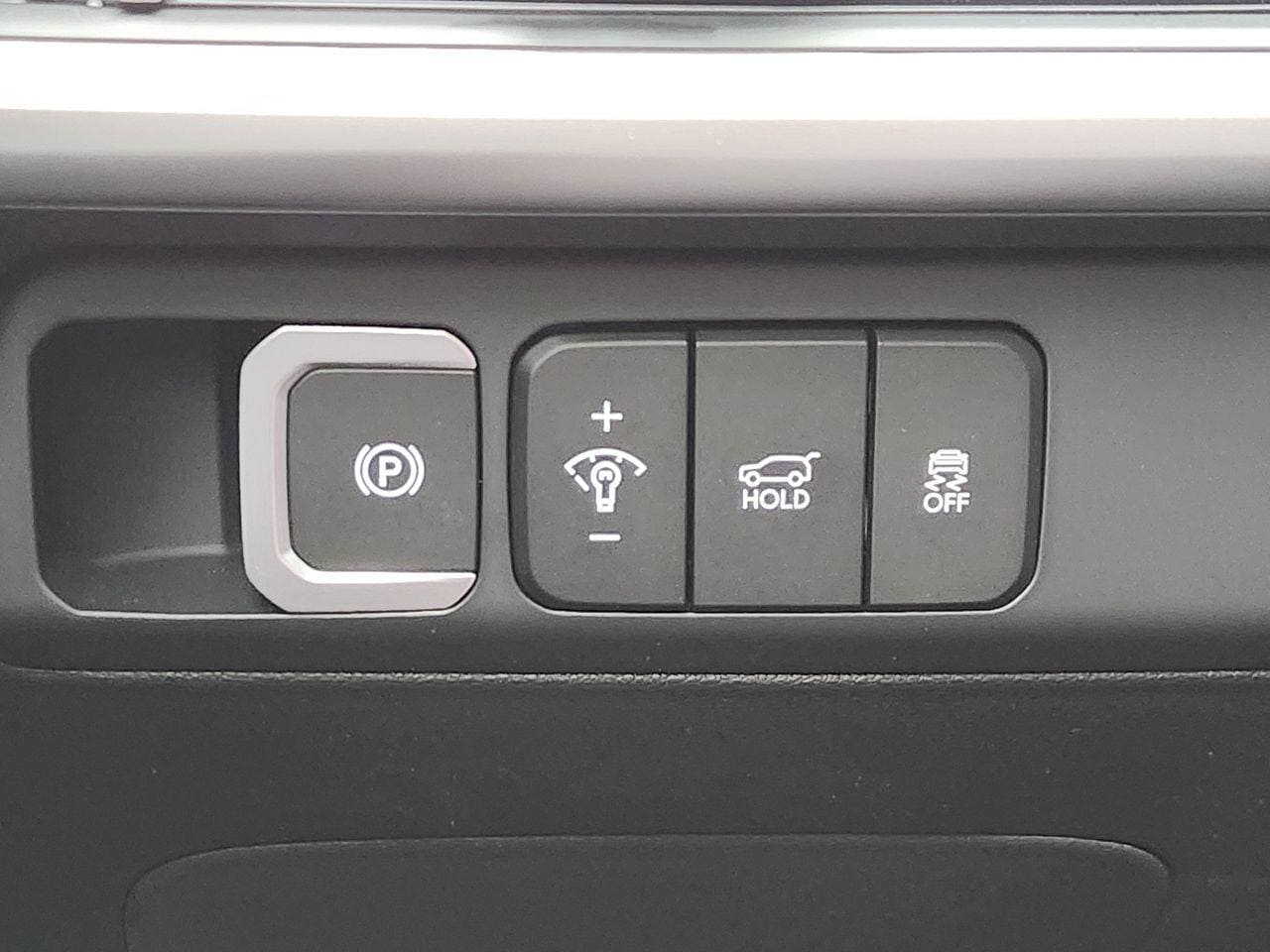 New 2026 S3B Black Hyundai SE FWD image 20