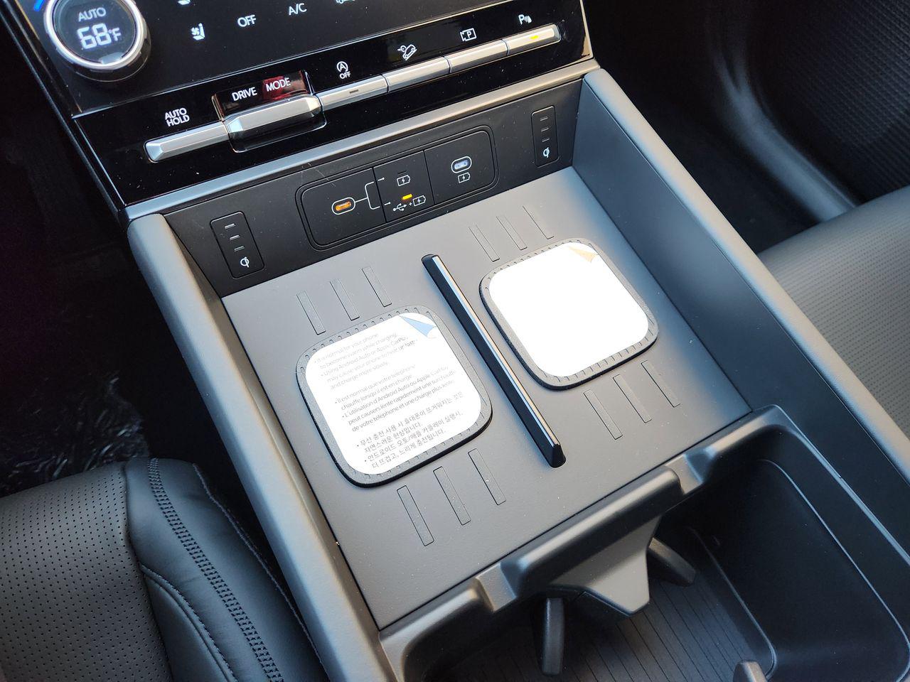 New 2026 S3B Black Hyundai Calligraphy FWD image 15