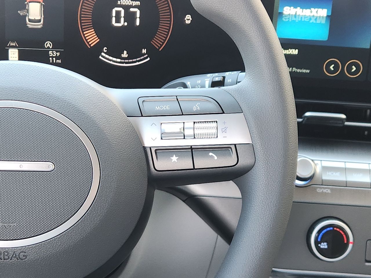 New 2026 C5G Gray Hyundai SE FWD image 27