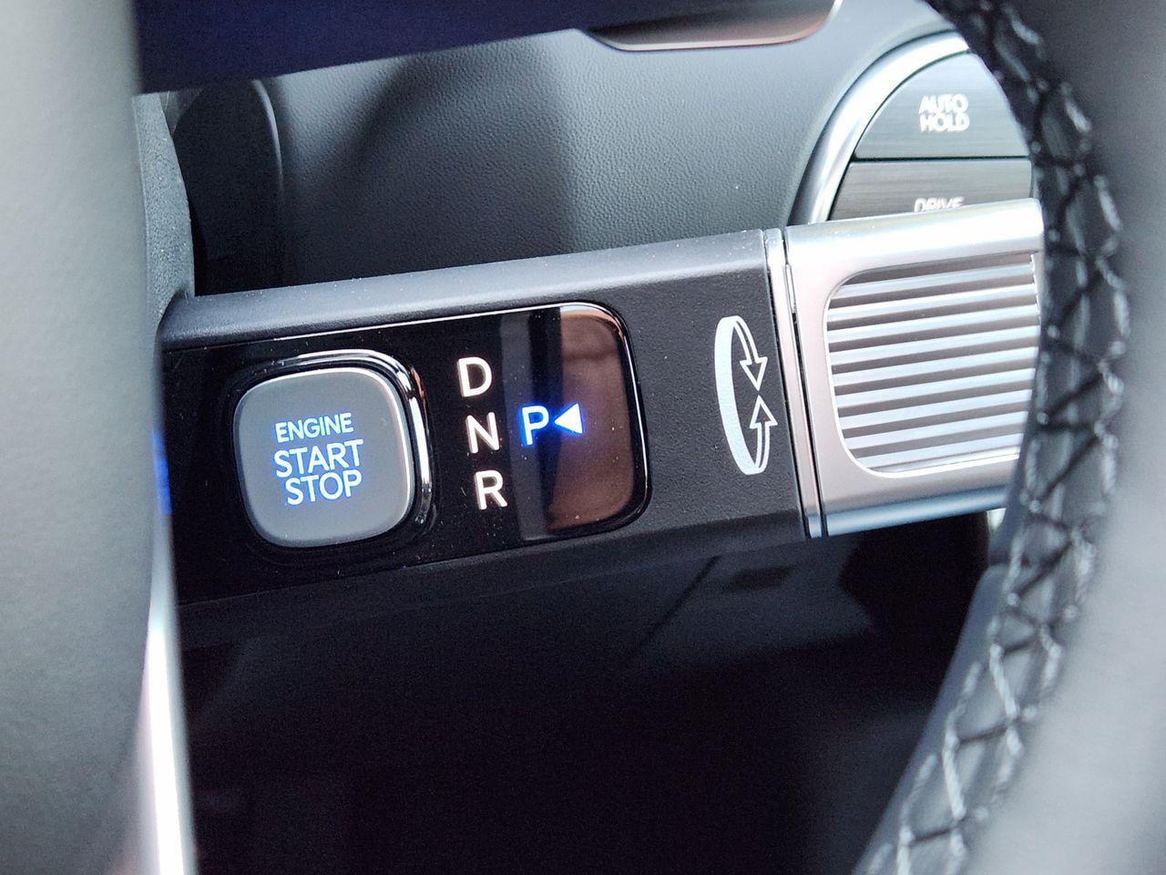 New 2026 Abyss Black Pearl Hyundai Calligraphy image 17