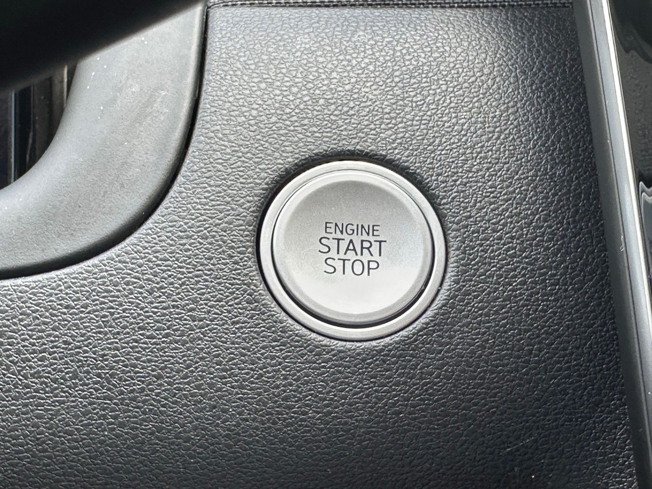 Used 2024 Black Pearl Hyundai SEL Convenience image 31