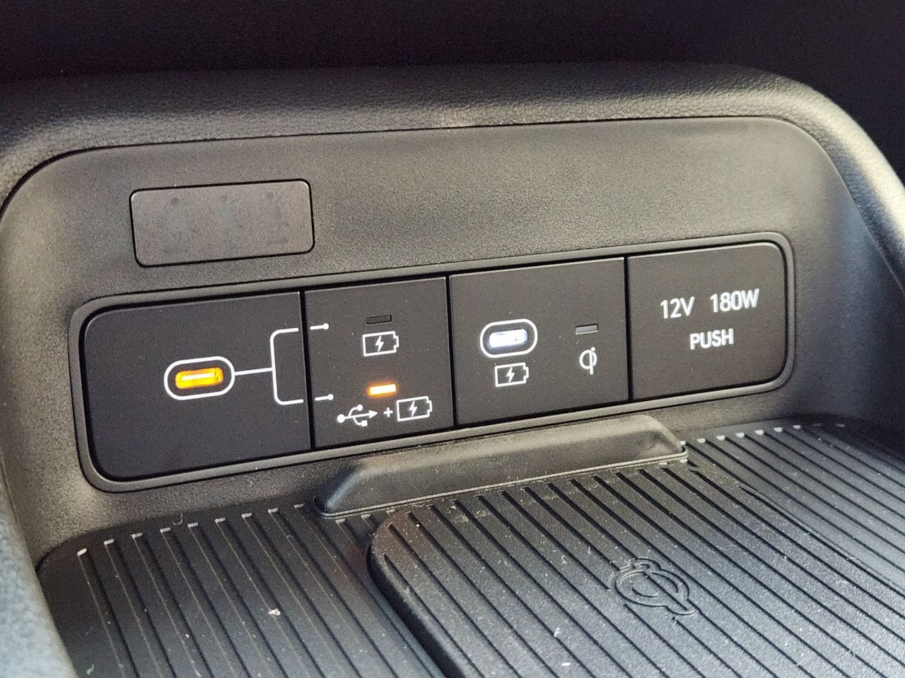 New 2026 SAW White Hyundai SEL Sport FWD image 17