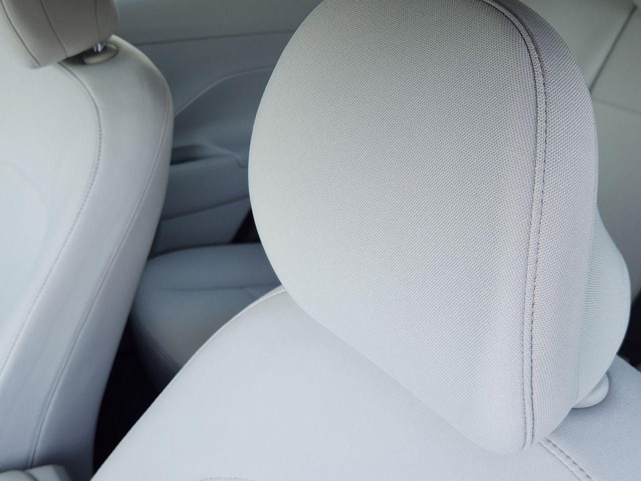 New 2026 TN6 Blue Hyundai SE FWD image 11