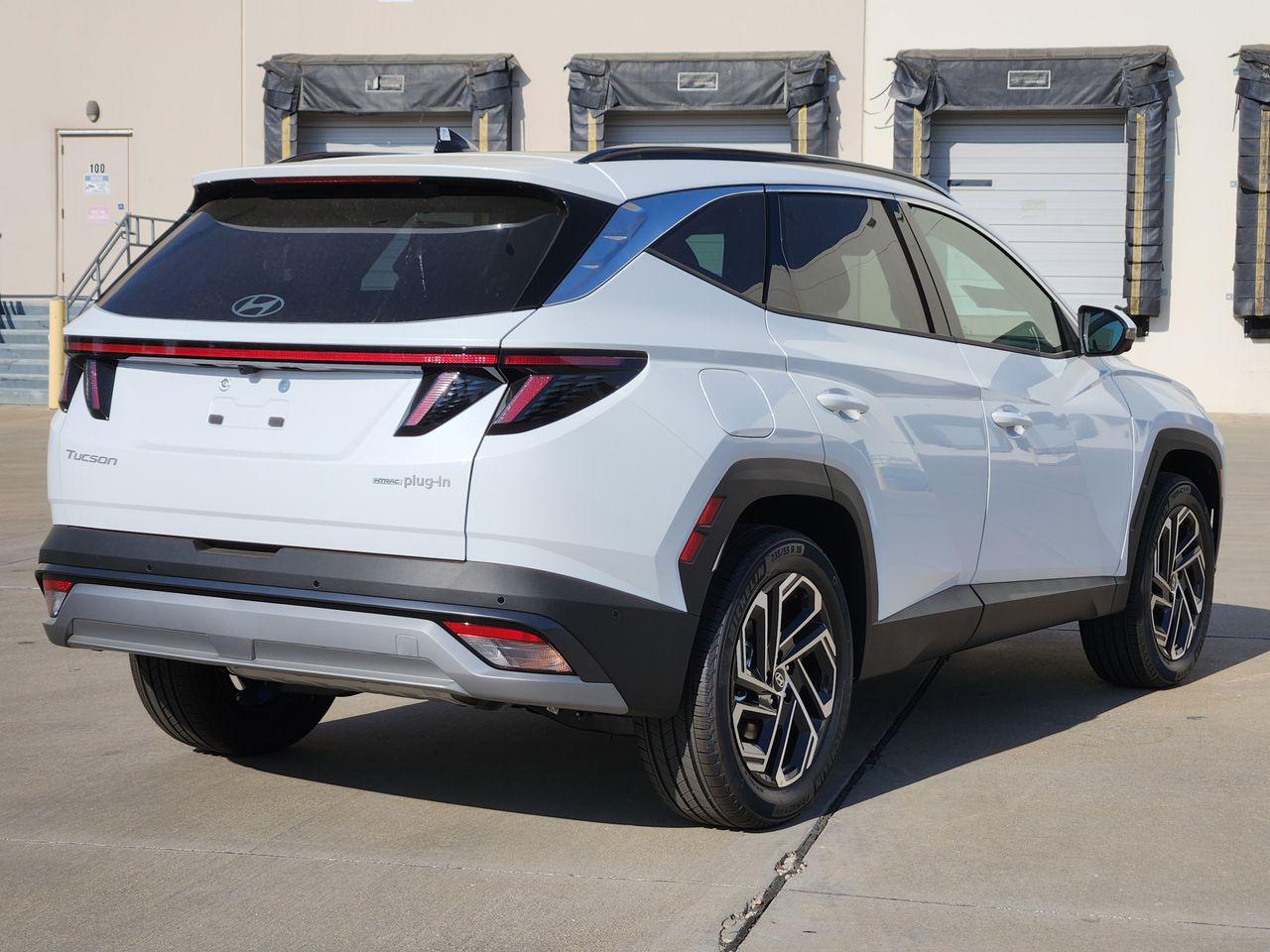 New 2026 W6H White Hyundai Limited image 4